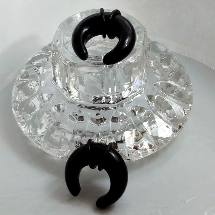 00G Black Glass Buffalo Pincher Ear Stretcher – U-Shape, Metal-Free, Sold as Pair