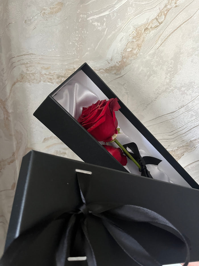 Red Amour Rose