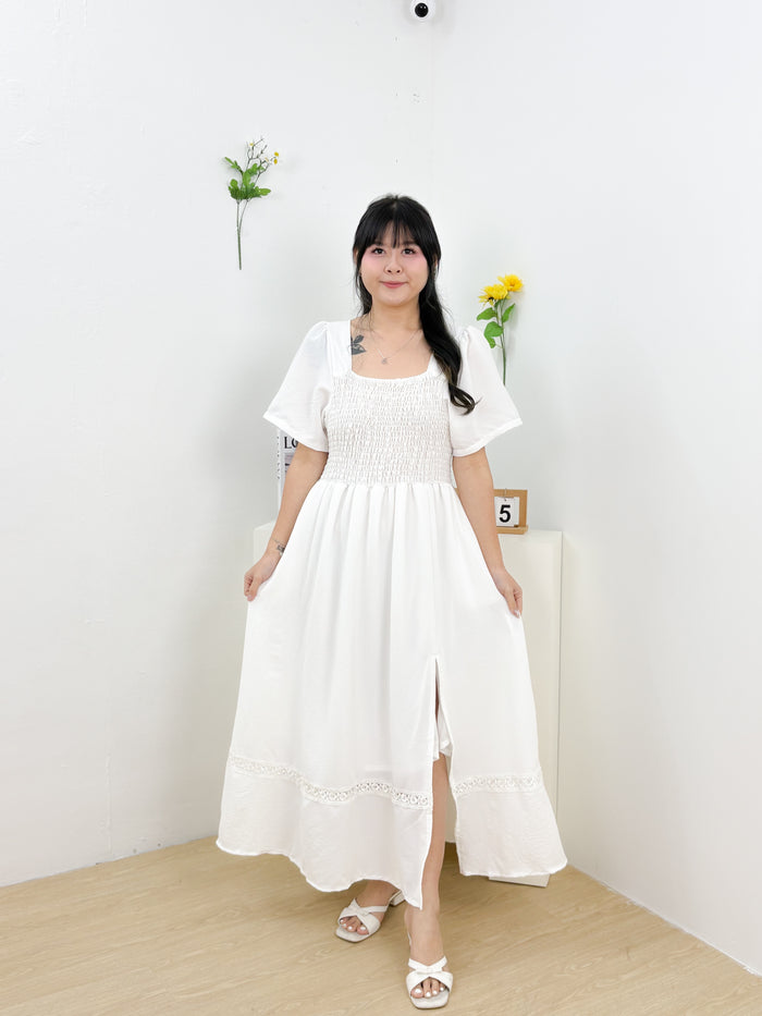 Angelic Lace Maxi Dress (White)