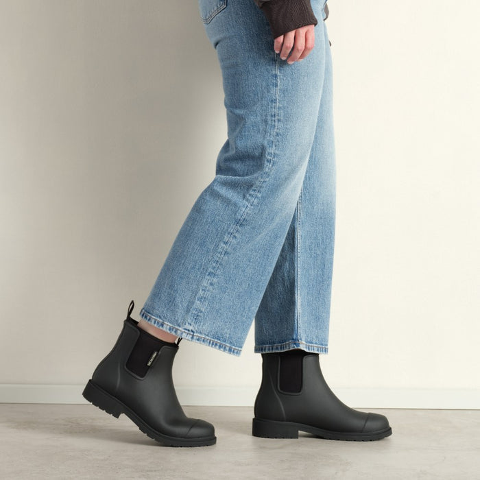 Bobbi Wellington Boot // Black & Black
