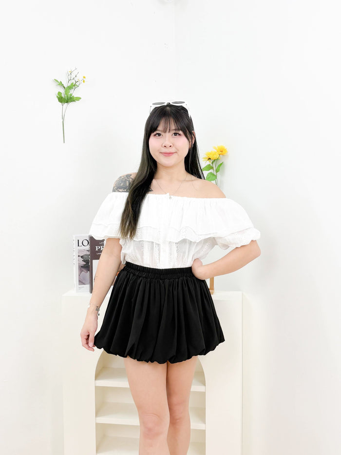 Colette Ruffle Eyelet Top (White)