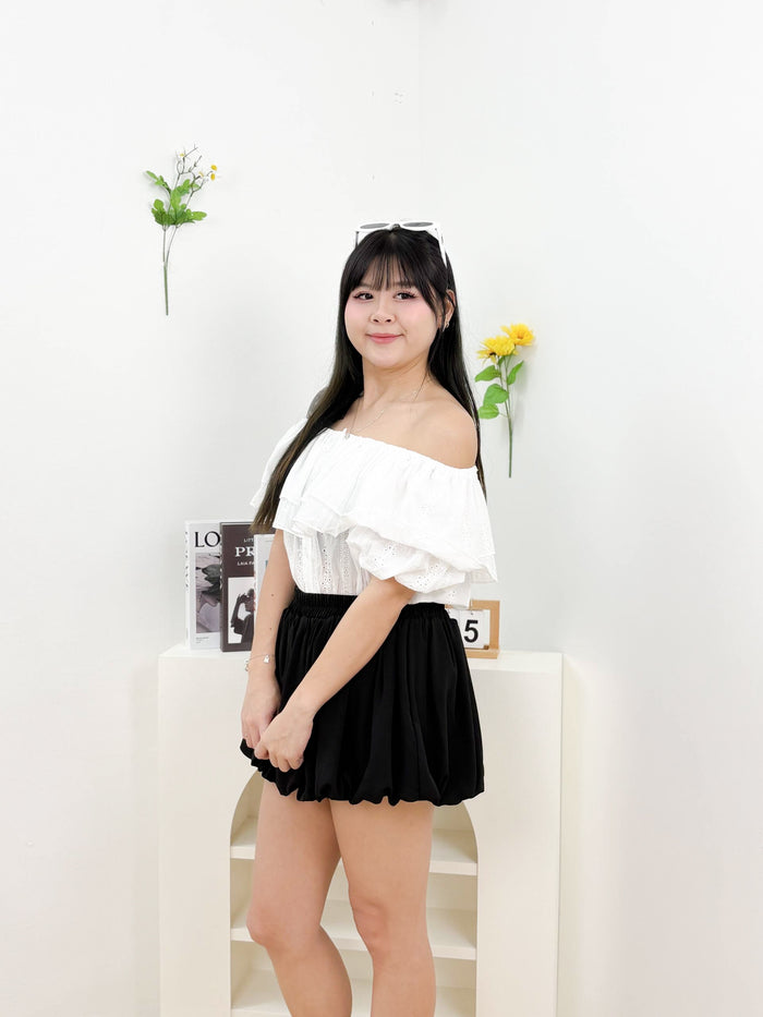 Colette Ruffle Eyelet Top (White)