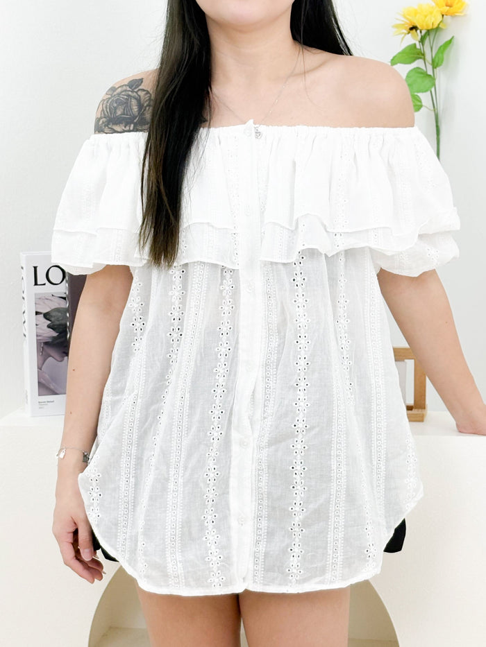 Colette Ruffle Eyelet Top (White)
