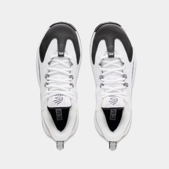 Under Armour Curry 3Z 25 basketball shoes in white with black detailing, mesh upper, lace system, and branded tongue, top view.