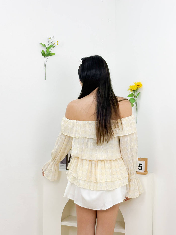 Dahlia Ruffle Blouse (Yellow)