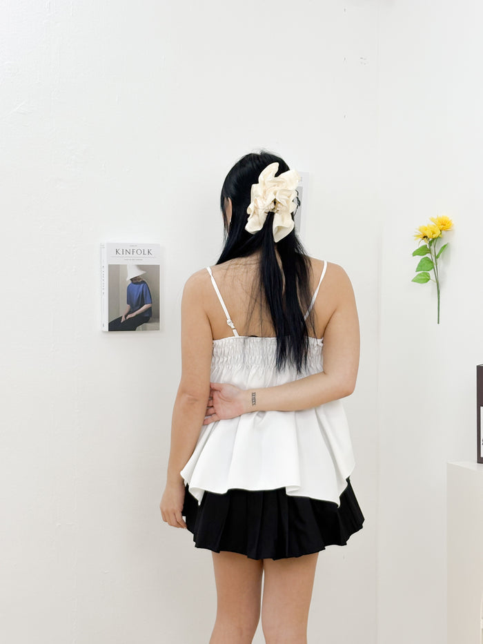 Dainty Frilly Top (White)