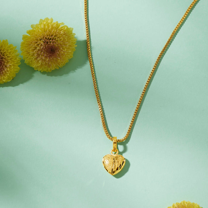 Graceful Desire Heart Gold Pendant