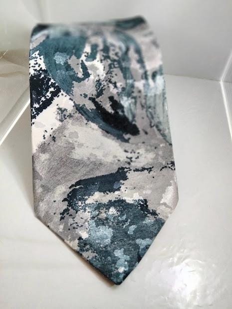 Ketch Art Abstract Men's Necktie: Retro Black and White Polyester Tie