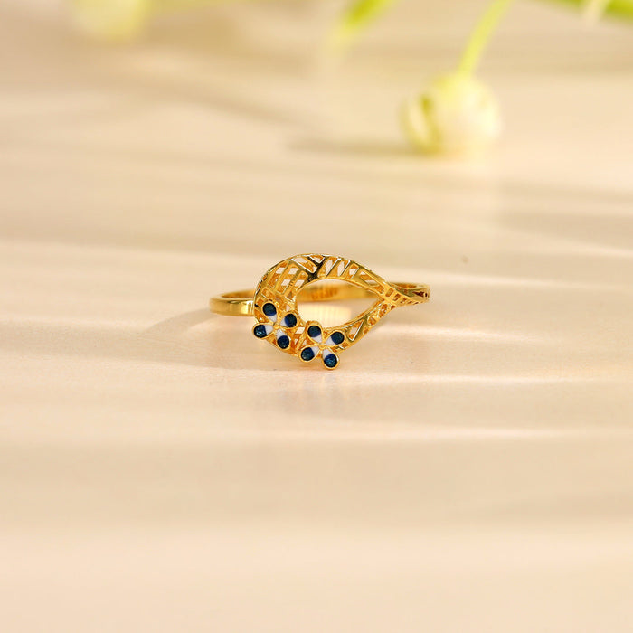 Mono Edge Gold Ring for Her