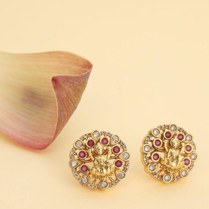 Pranavi Antique Kempu Stud Earrings