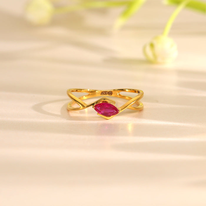 Prisma Band Gold Ring for Her