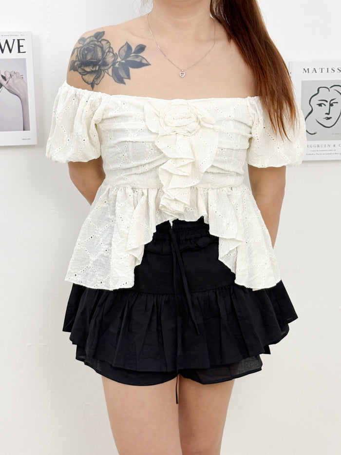 Rosette Ruffle Top (Cream)
