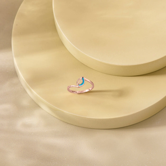 Thin Trace Gold Ring for Her