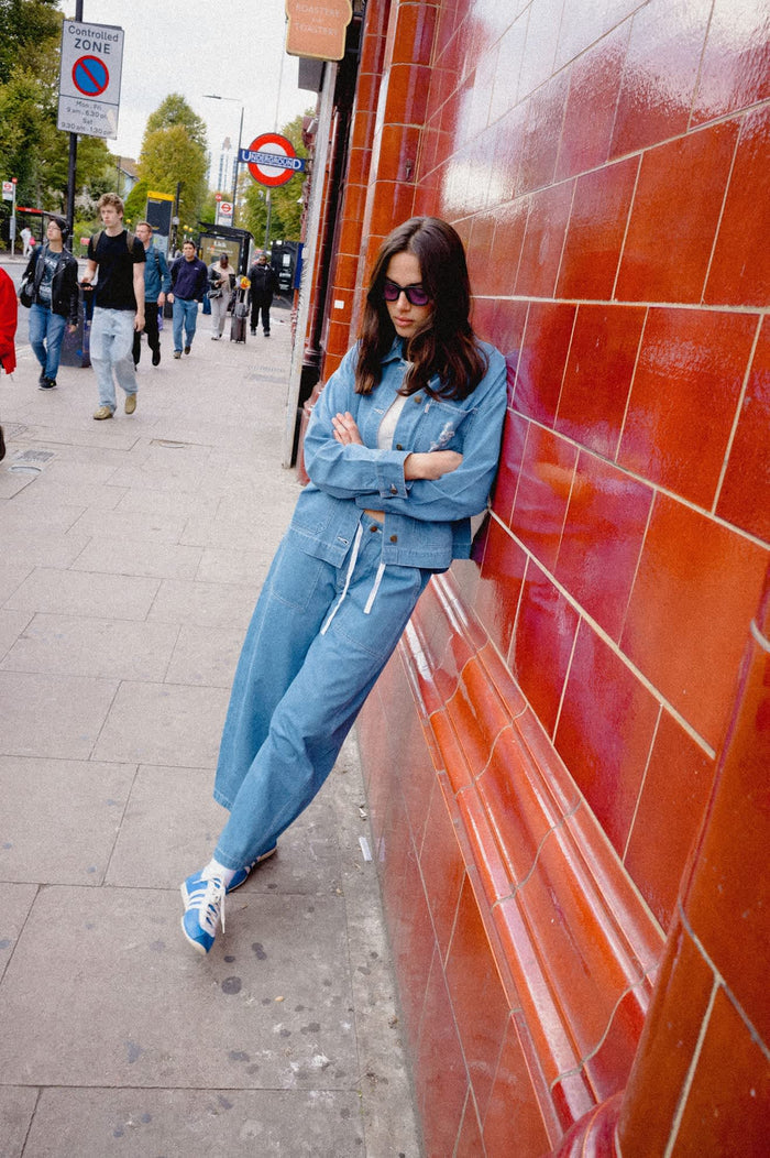 Women's Utility Everyday Barrel Pant in the color Light Stone Wash - Women's Lifestyle 1