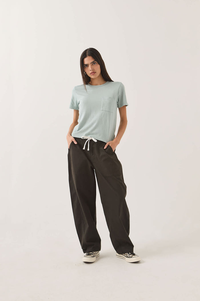 Women's Utility Everyday Barrel Pant in the color Washed Black - Women's Front Fit Image
